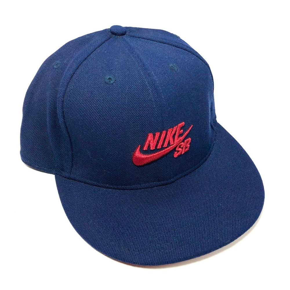 NEW Vintage Nike SB Fitted Hat Skateboarding 7 1/2